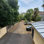 Apartment Centre Parking Terrasse Pau