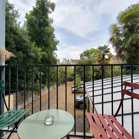 Appartement Centre Ville Parking Prive Balcon